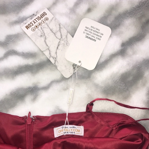 RED DRESS, OH POLLY SATIN - Picture 3 of 4